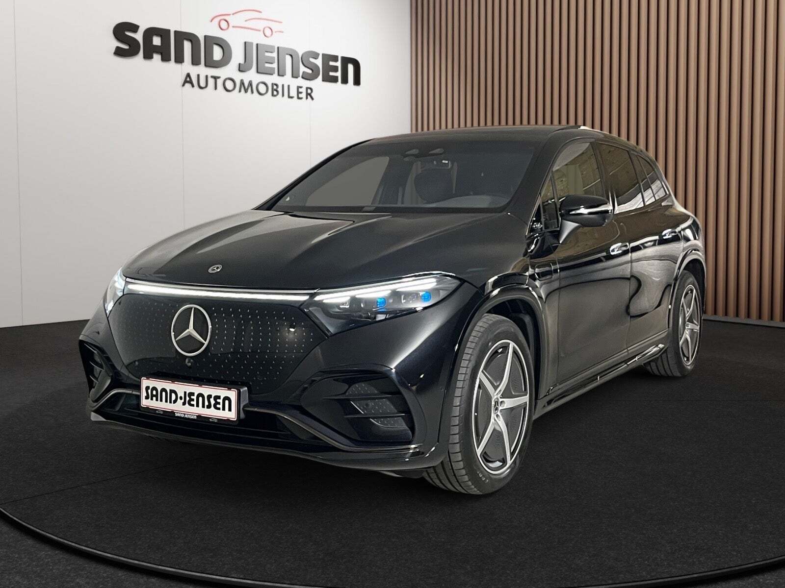 Mercedes EQS580 SUV AMG Line 4Matic