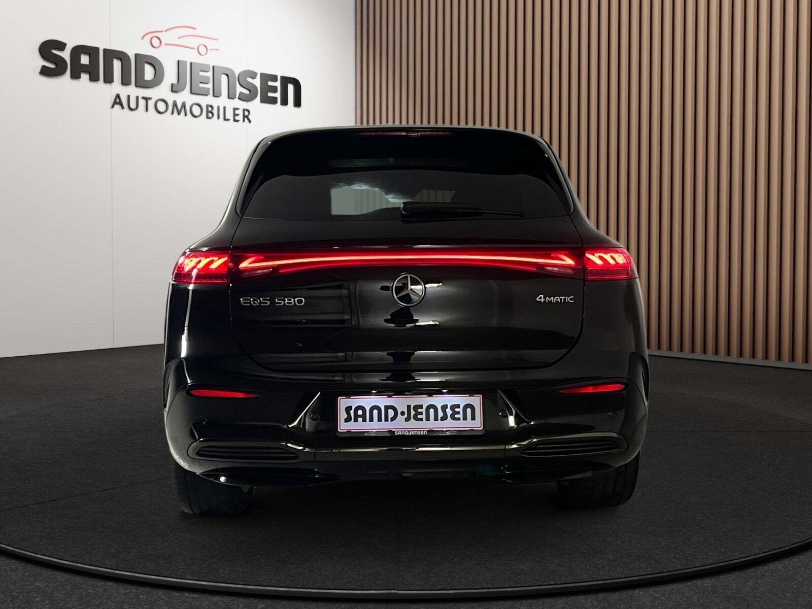 Mercedes EQS580 SUV AMG Line 4Matic