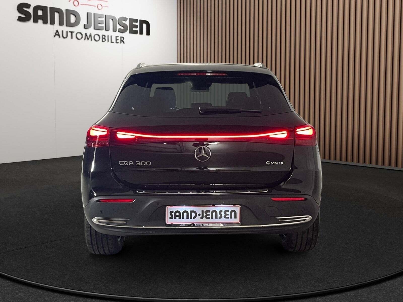 Mercedes EQA300 Progressive 4Matic