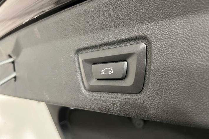 Sort BMW i4 fra 2024