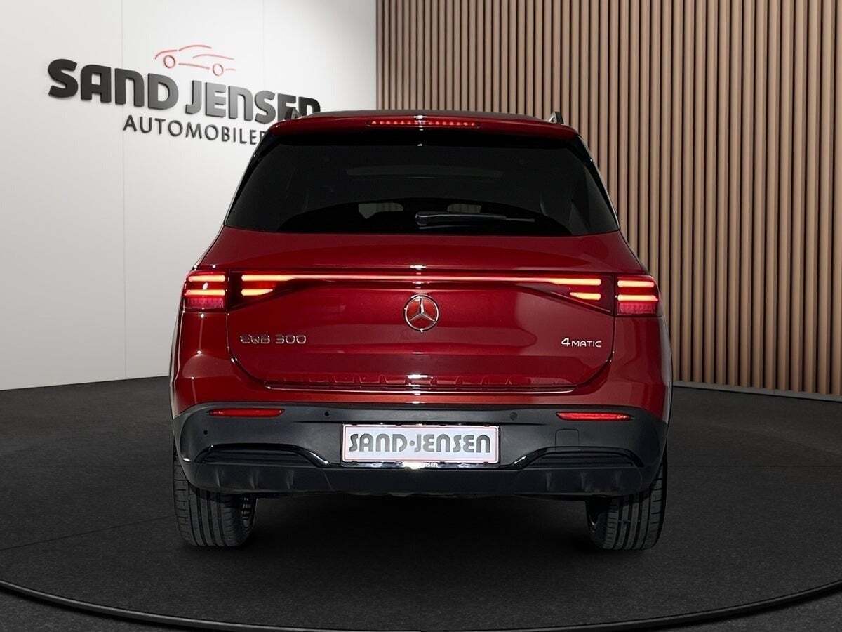 Mercedes EQB300 AMG Line 4Matic Van