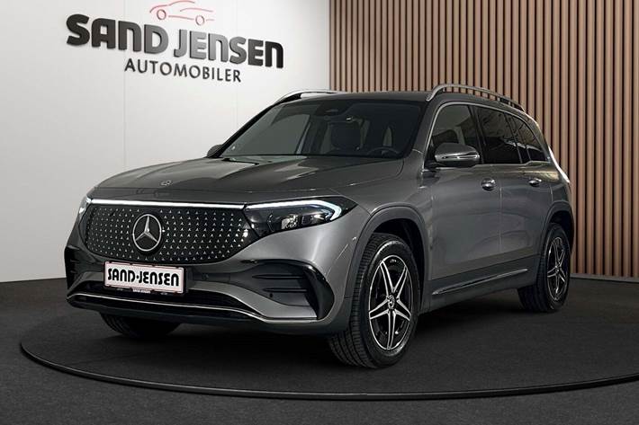 Grå Mercedes EQB250+ fra 2025 set udefra