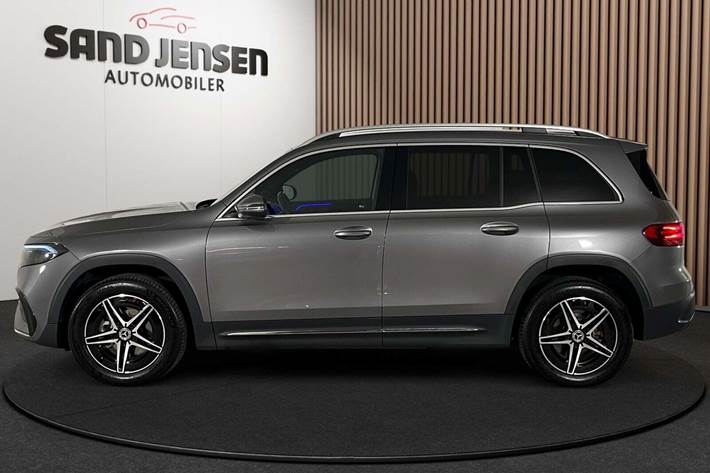 Grå Mercedes EQB250+ fra 2025