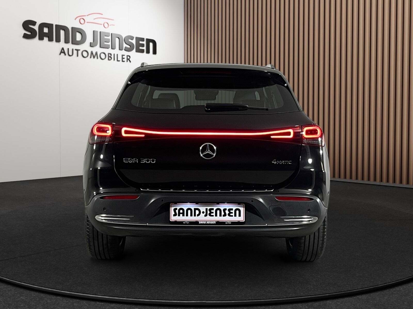 Mercedes EQA300 Progressive 4Matic