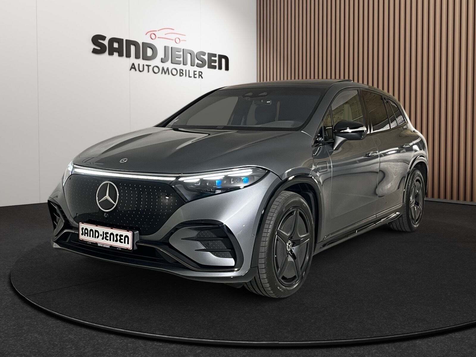 Mercedes EQS450 SUV AMG Line Premium Plus 4Matic Van