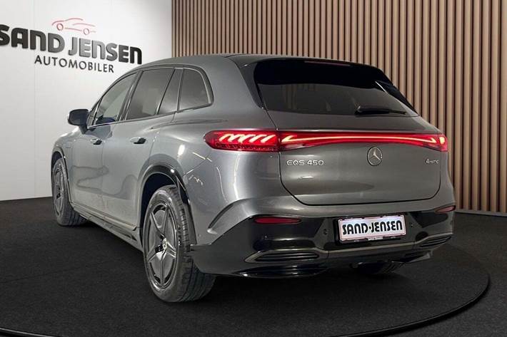 Grå Mercedes EQS450 SUV fra 2023