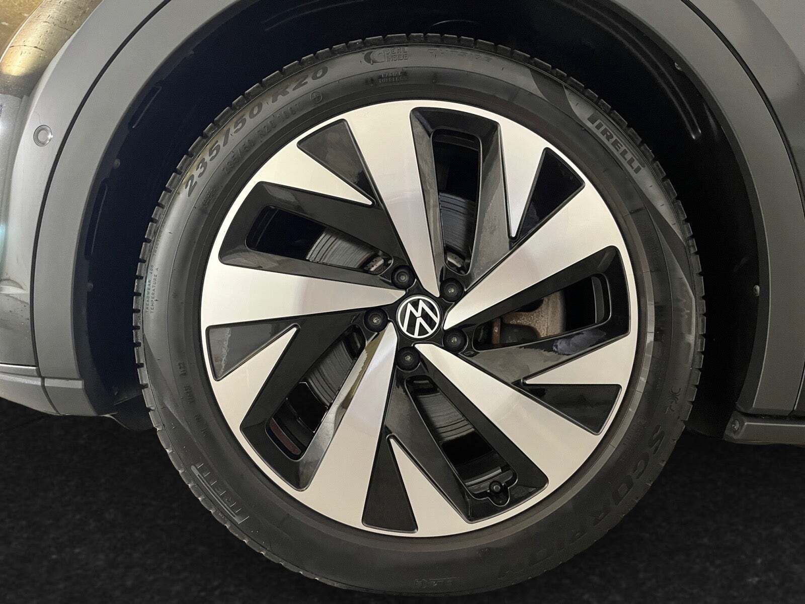 Sort VW ID.5 fra 2023