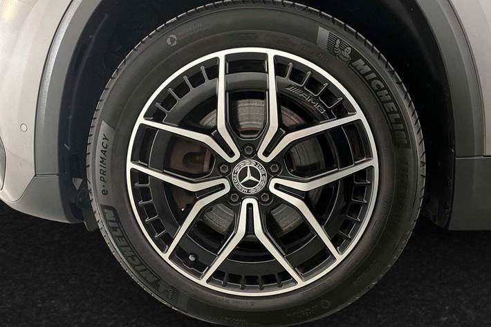 Grå Mercedes EQA250 fra 2021