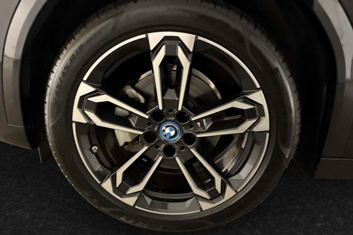 Sort BMW iX2 fra 2025