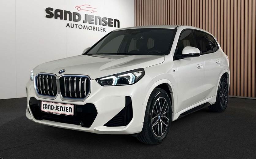 BMW iX1 xDrive30 M-Sport Van