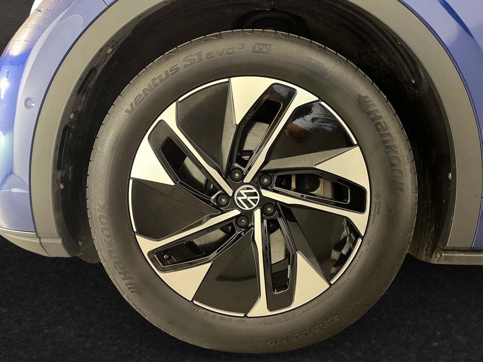 Blå VW ID.5 fra 2024