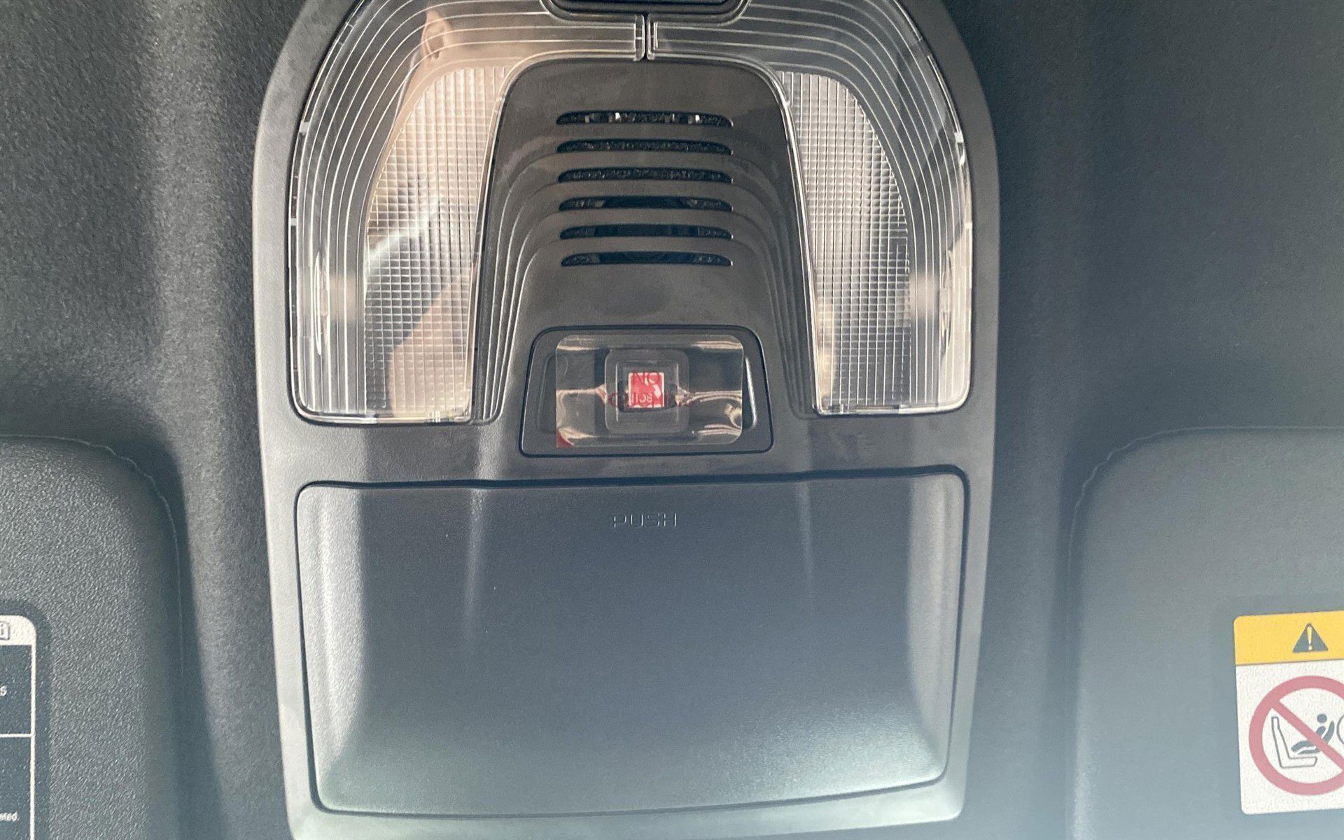 Hvid Isuzu D-Max fra 2025