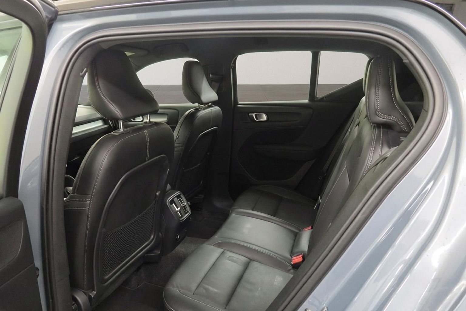 Volvo XC40 P8 Recharge Twin R-design AWD 408HK 5d Aut.