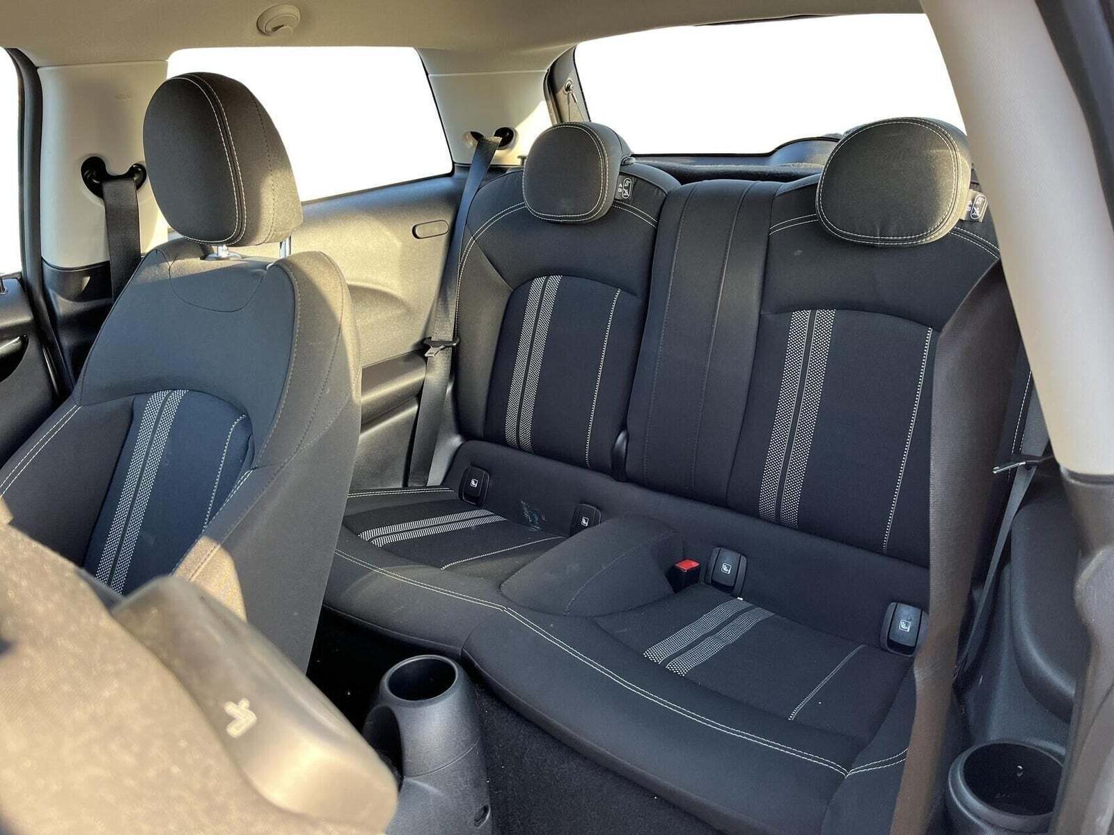 Mini Cooper SE Essential