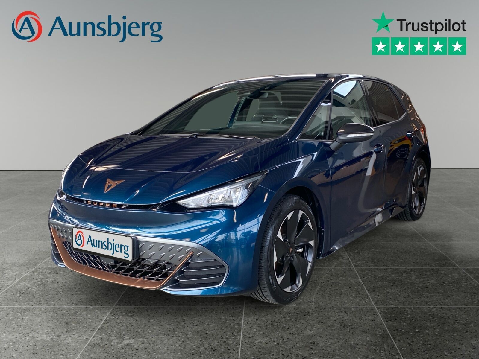 Blå Cupra Born fra 2023