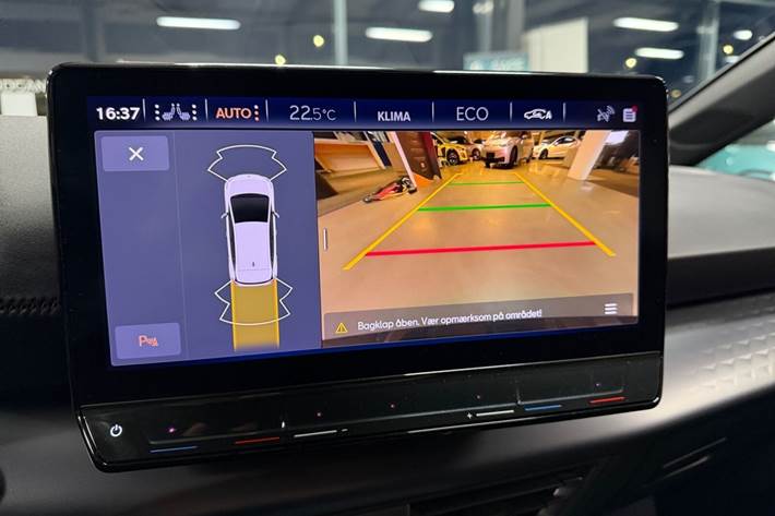 Blå Cupra Born fra 2022