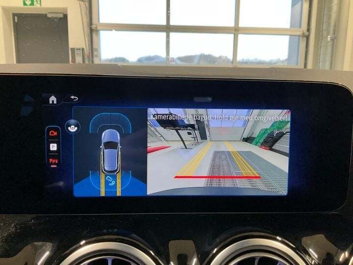 Sort Mercedes EQA250+ fra 2024