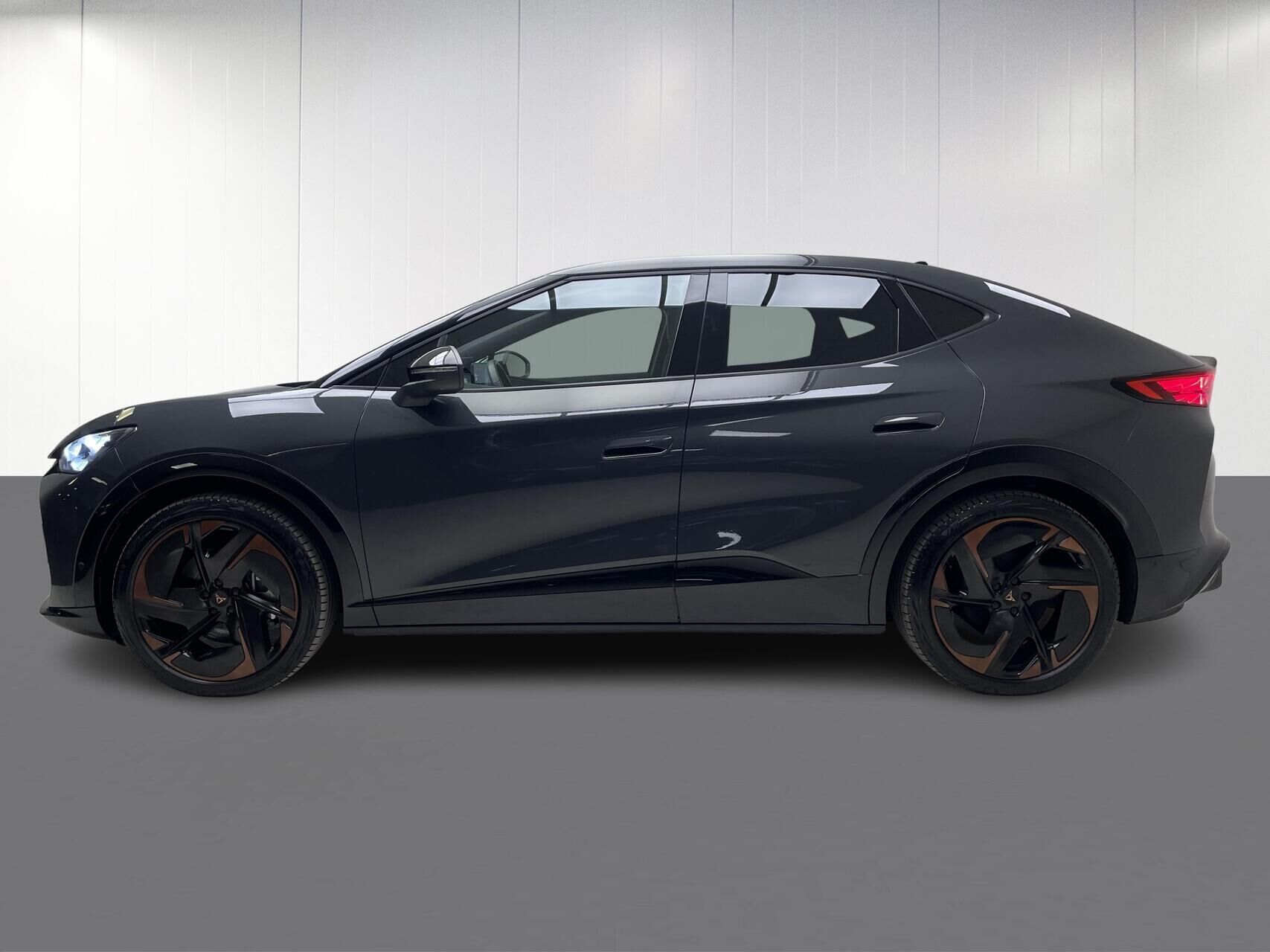 Cupra Tavascan EL VZ Adrenaline 4X4 340HK 5d Aut.