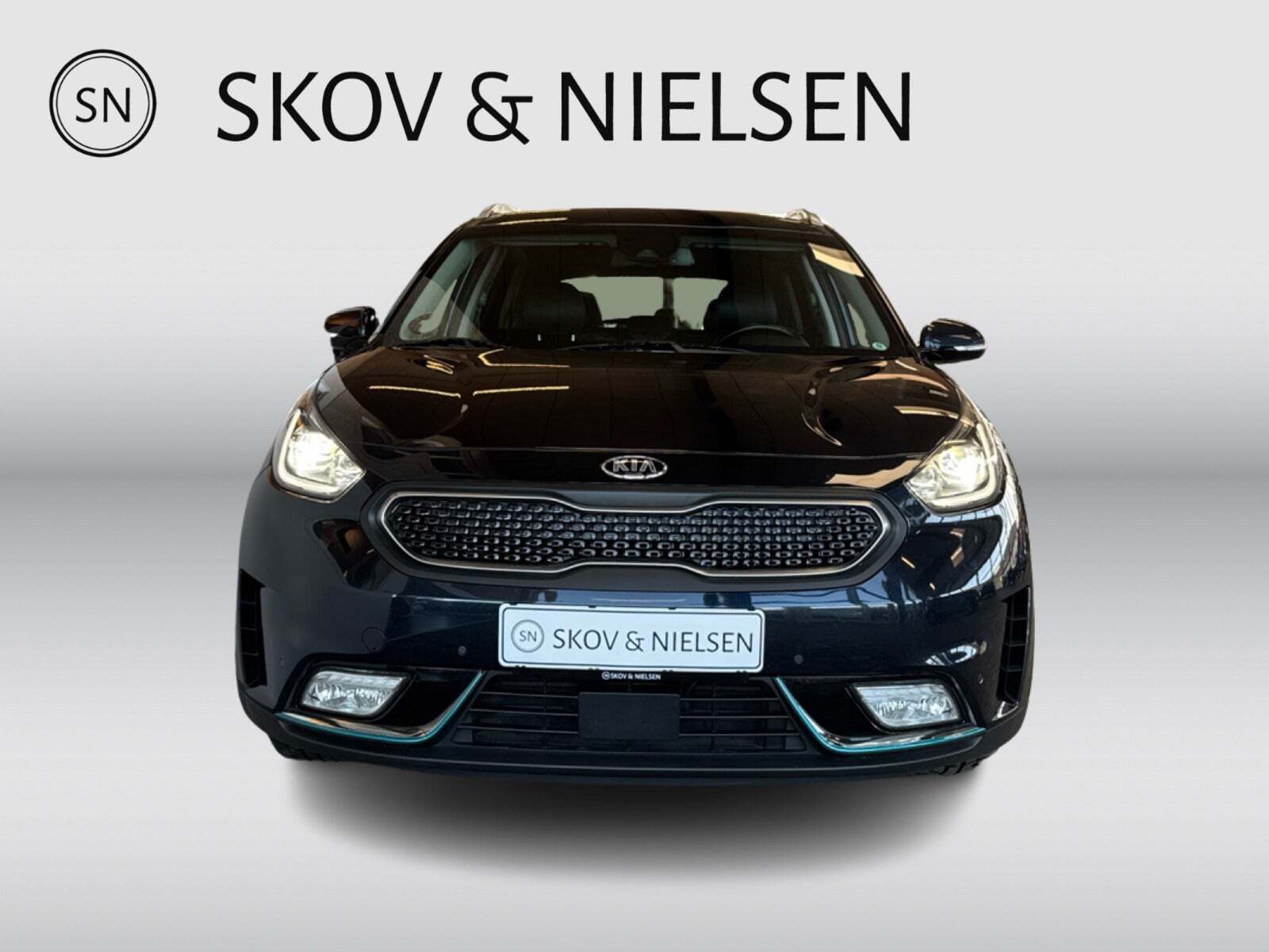 Blå Kia Niro fra 2019