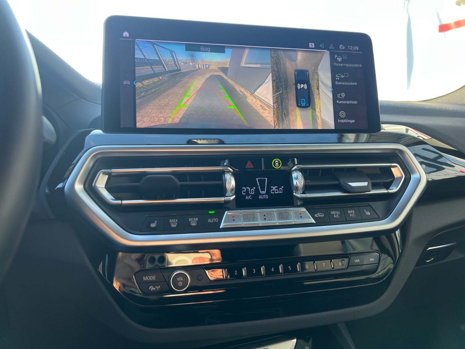 Sort BMW iX3 fra 2022