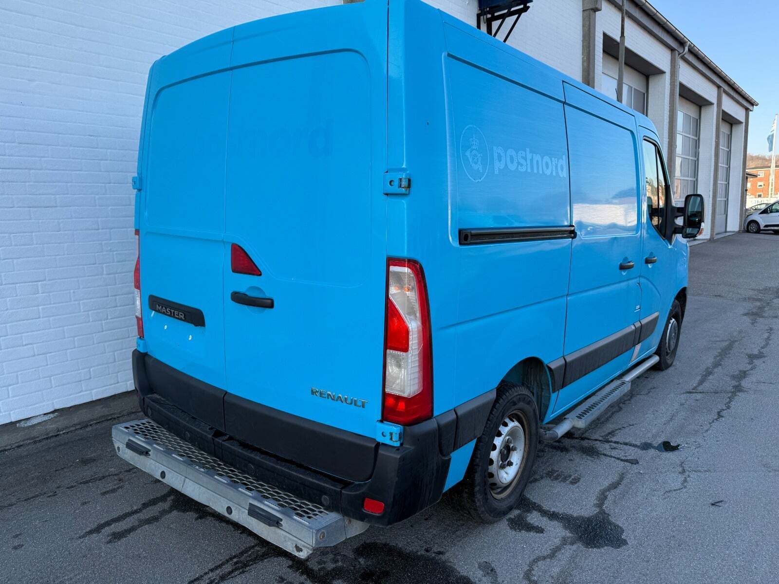 Renault Master IV T33 2,3 dCi 150 L1H1 Kassevogn aut.