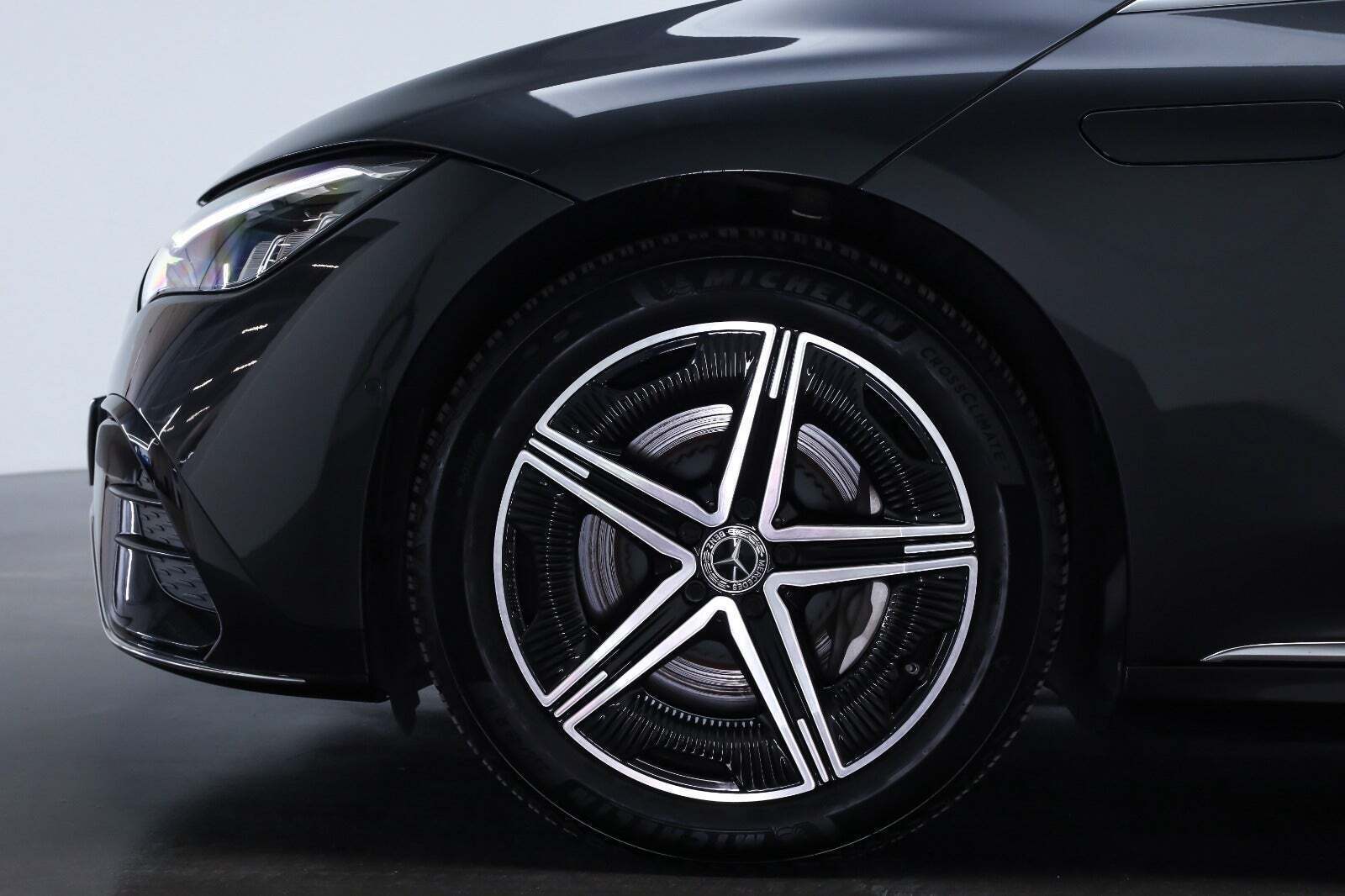 Mercedes EQE350+ AMG Line