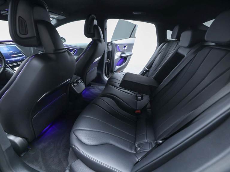 Mercedes EQE350+ AMG Line