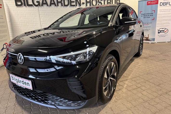 Sort VW ID.4 fra 2023 set udefra