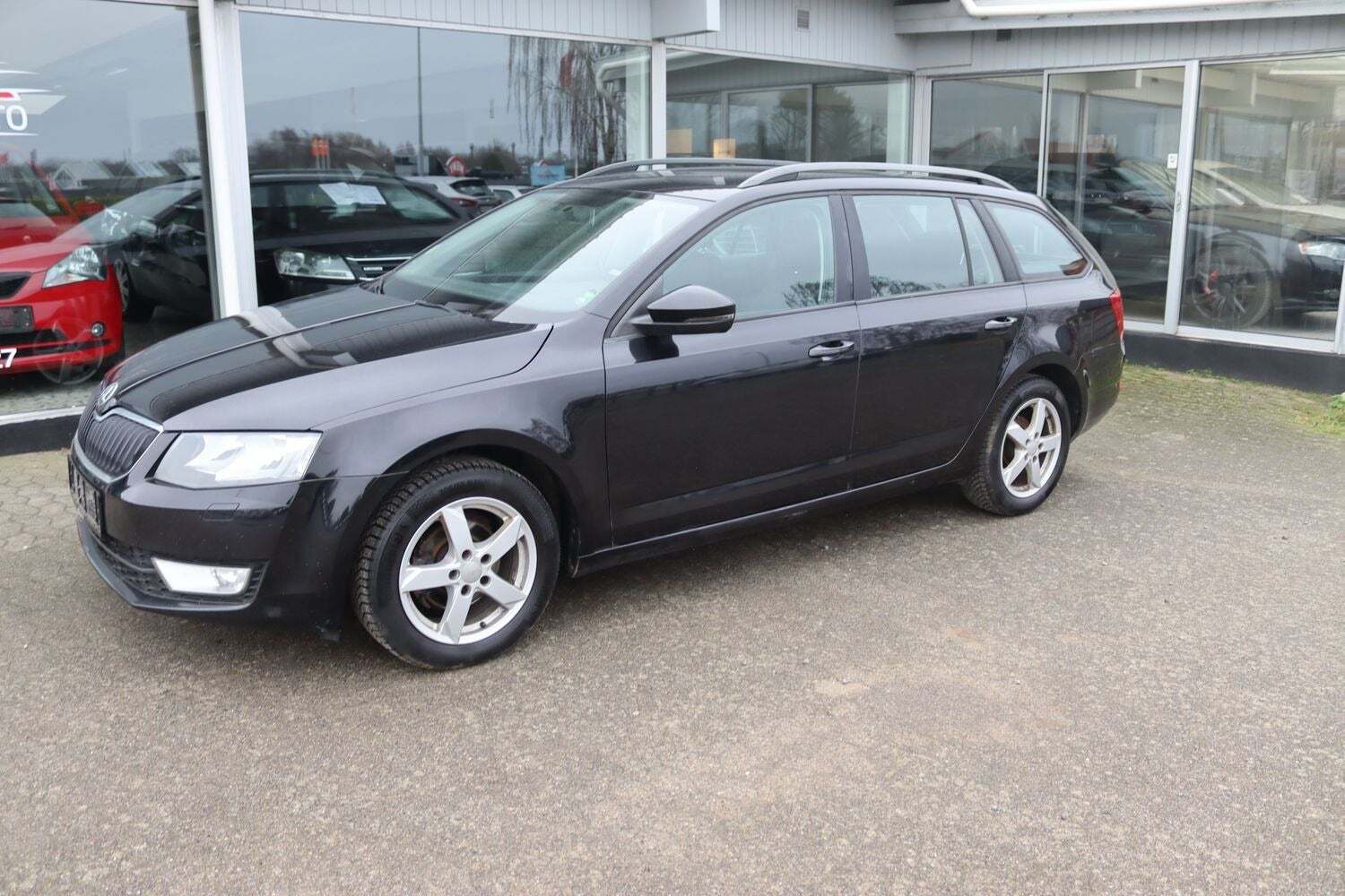 Skoda Octavia 1,6 TDi 105 Ambition Combi DSG