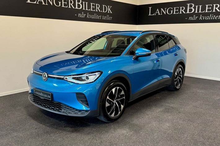 Blå VW ID.4 fra 2025 set udefra