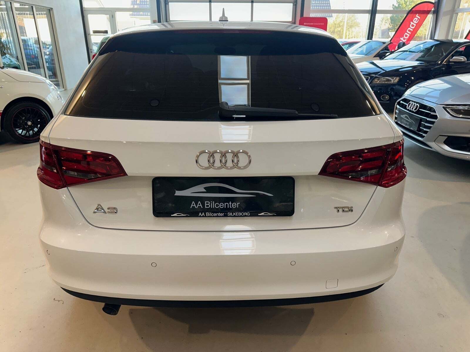 Hvid Audi A3 fra 2013