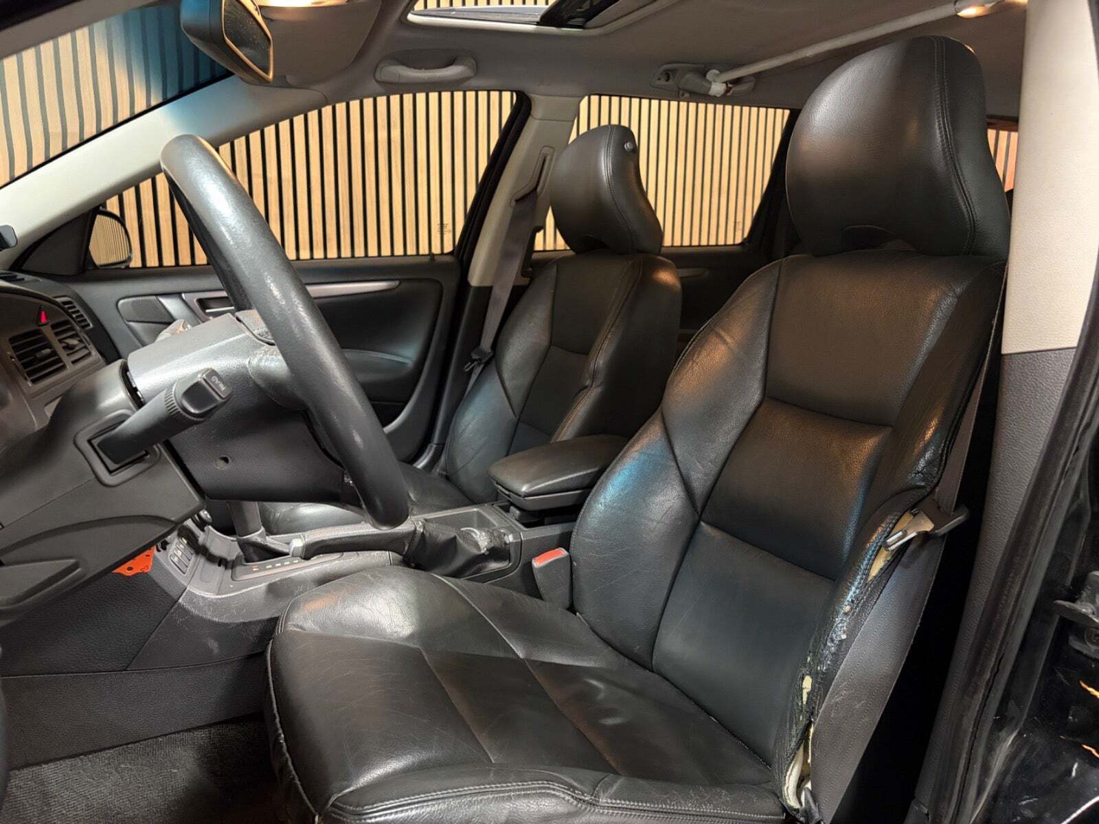 Volvo V70 2,4 D5 aut.