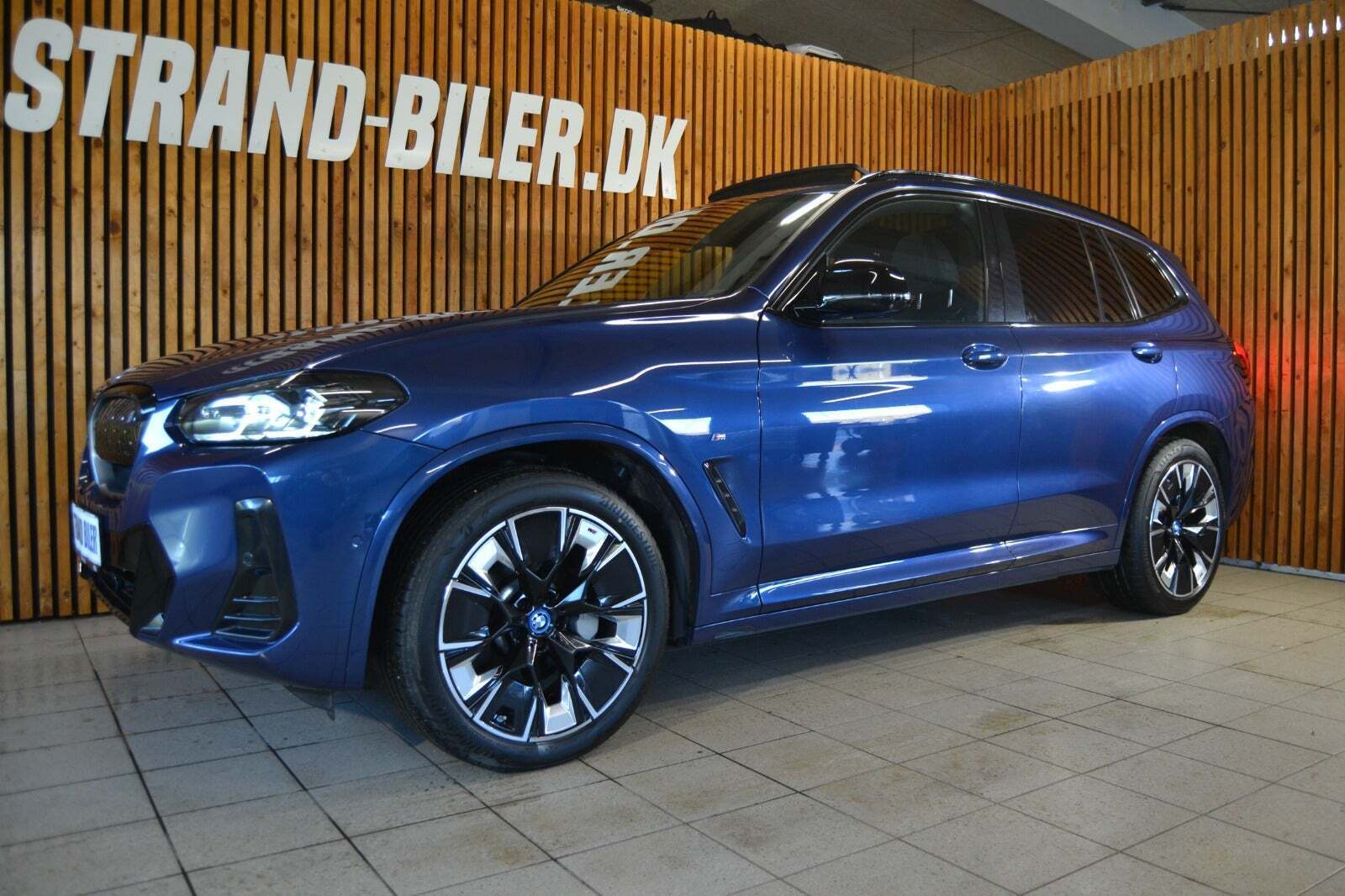 BMW iX3 Charged Plus M-Sport