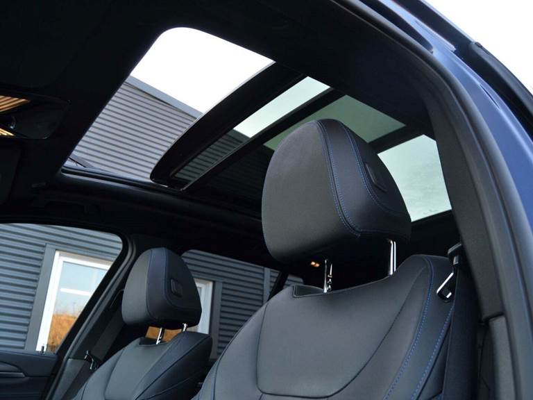 BMW iX3 Charged Plus M-Sport
