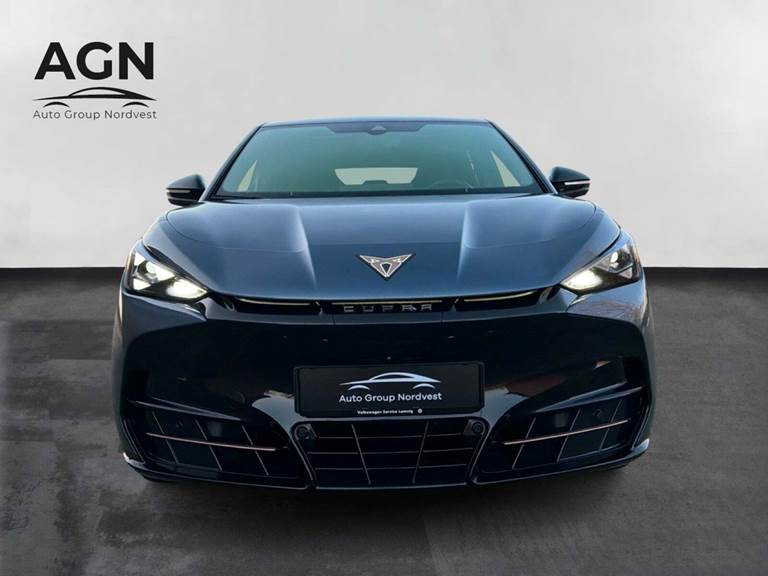 Cupra Tavascan 77 VZ Adrenaline