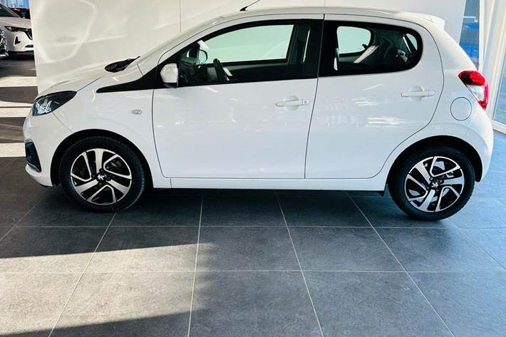 Hvid Peugeot 108 fra 2019