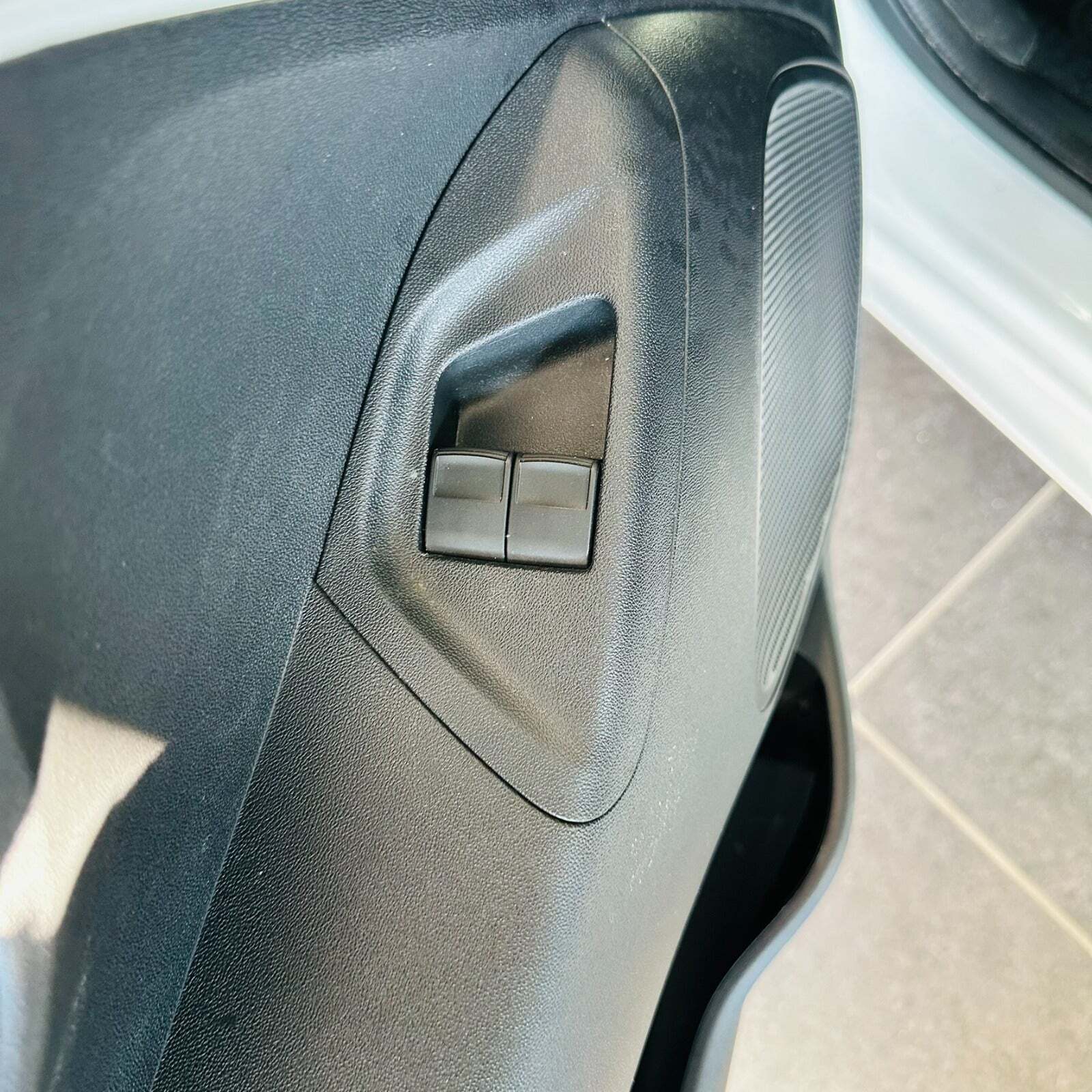 Peugeot 108 1,0 e-VTi 72 Allure+