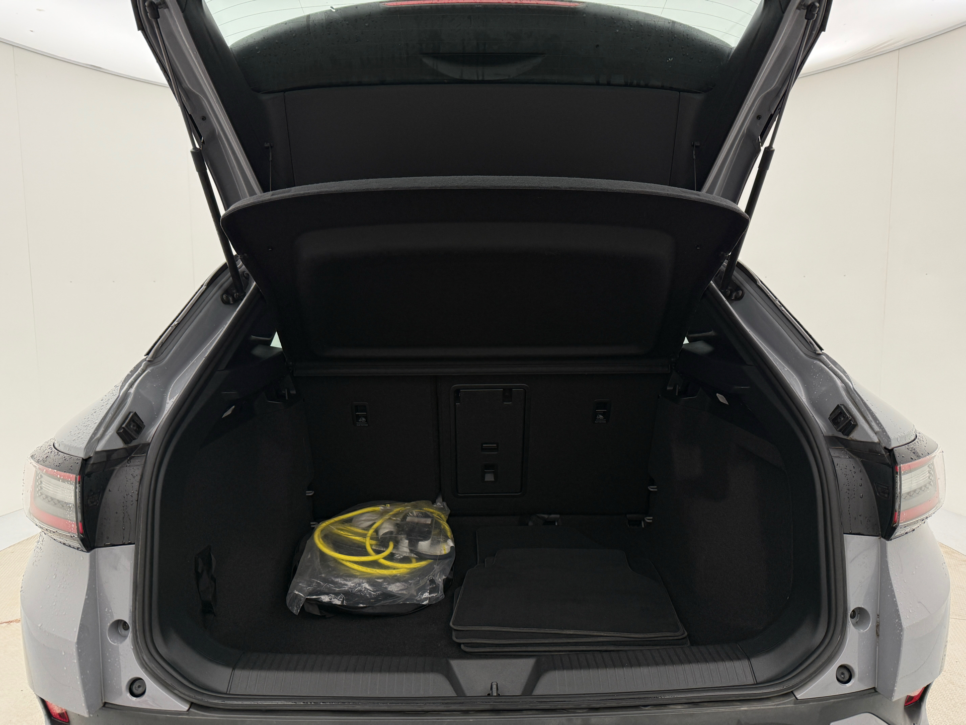 Grå VW ID.4 fra 2022