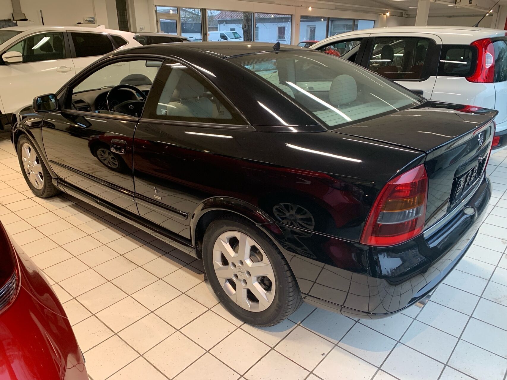 Opel Astra 2,2 147HK 2d