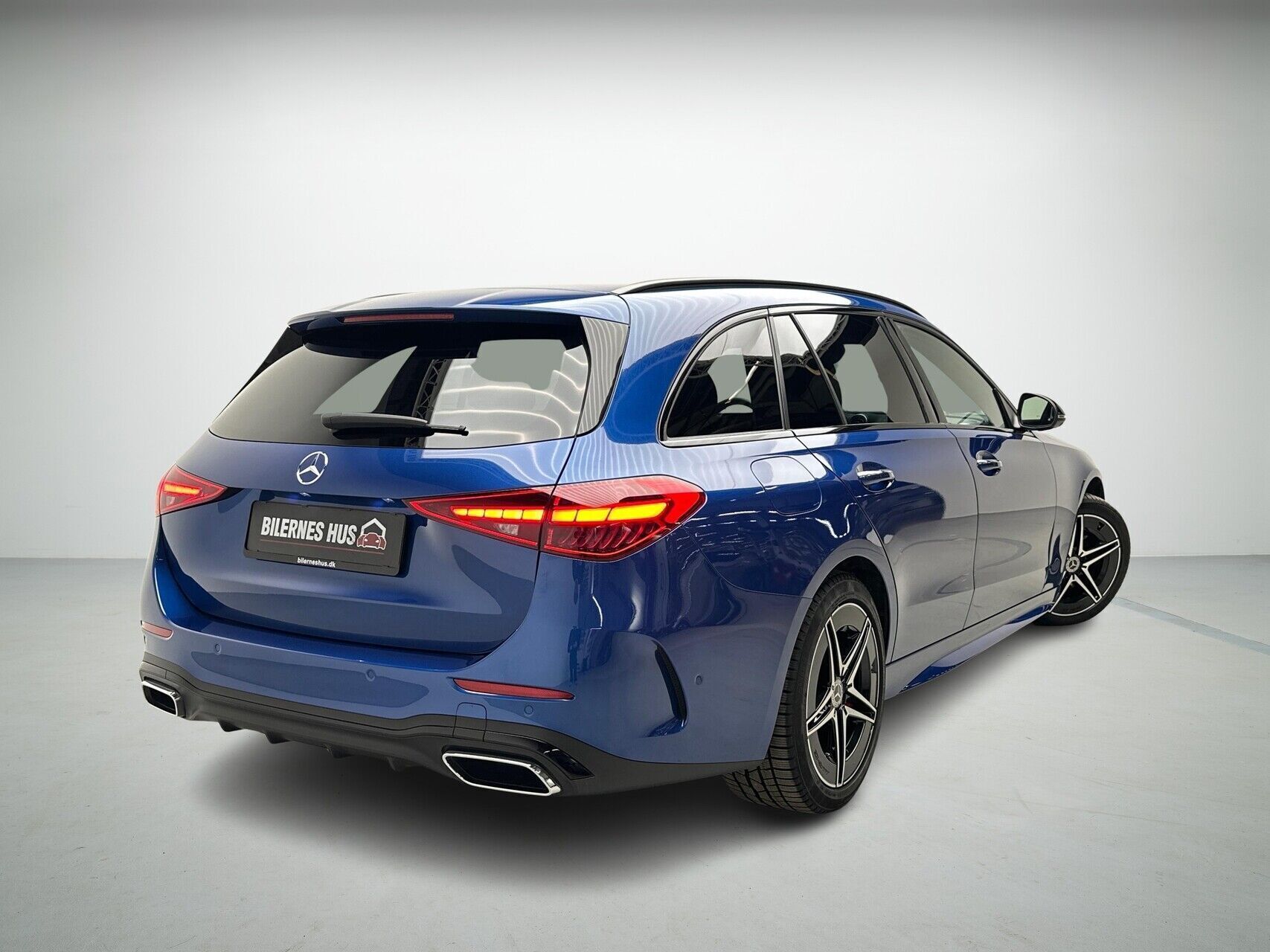 Mercedes C300 e 2,0 T Plugin-hybrid Premium 9G-Tronic 313HK Stc Aut.