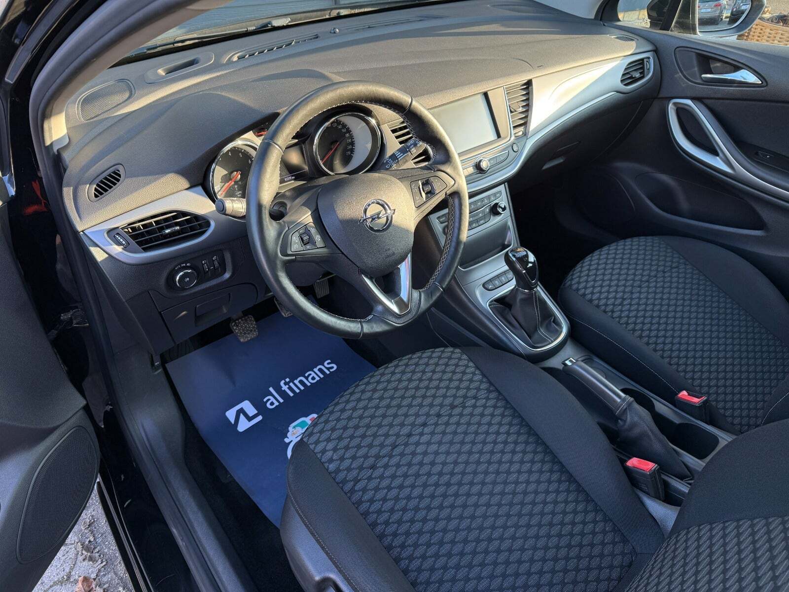 Opel Astra 1,0 T 105 Enjoy