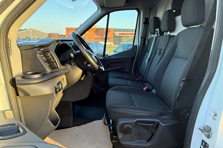Hvid Ford Transit 350 L2 Van fra 2020