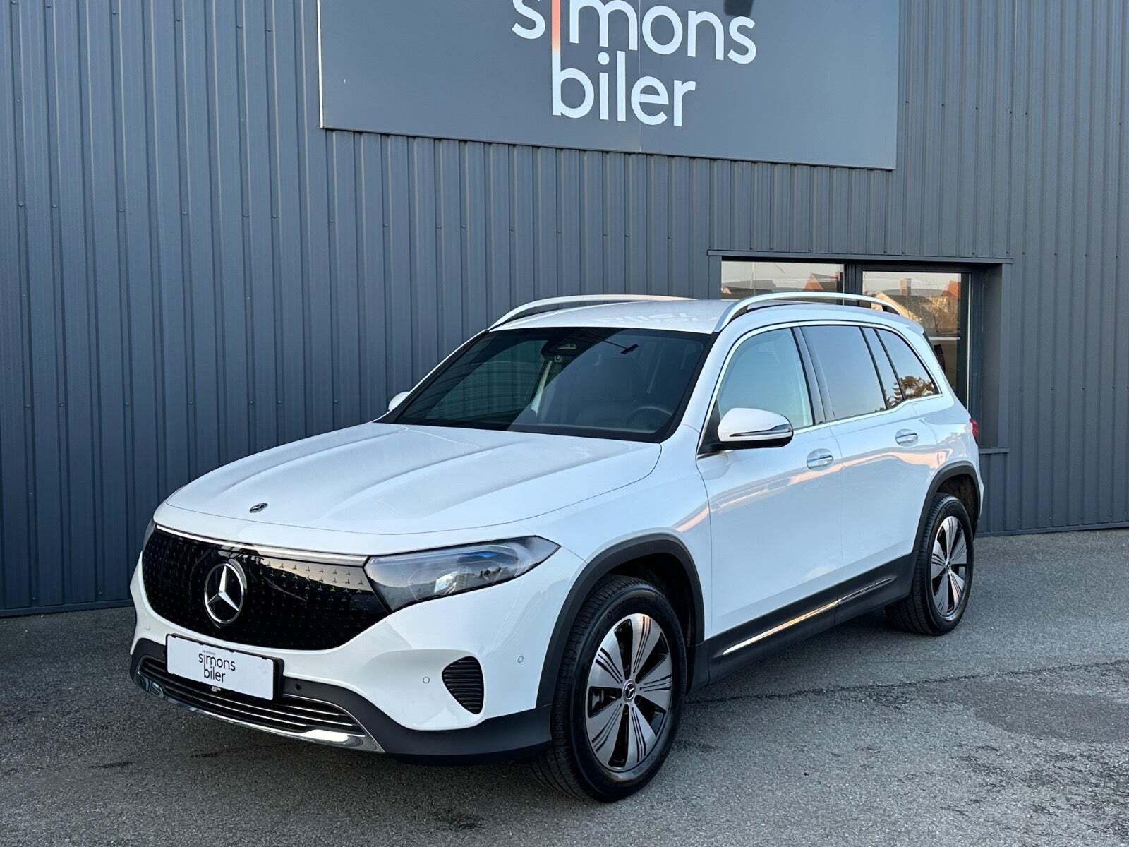 Mercedes EQB300 Progressive Advance Plus 4Matic 7prs