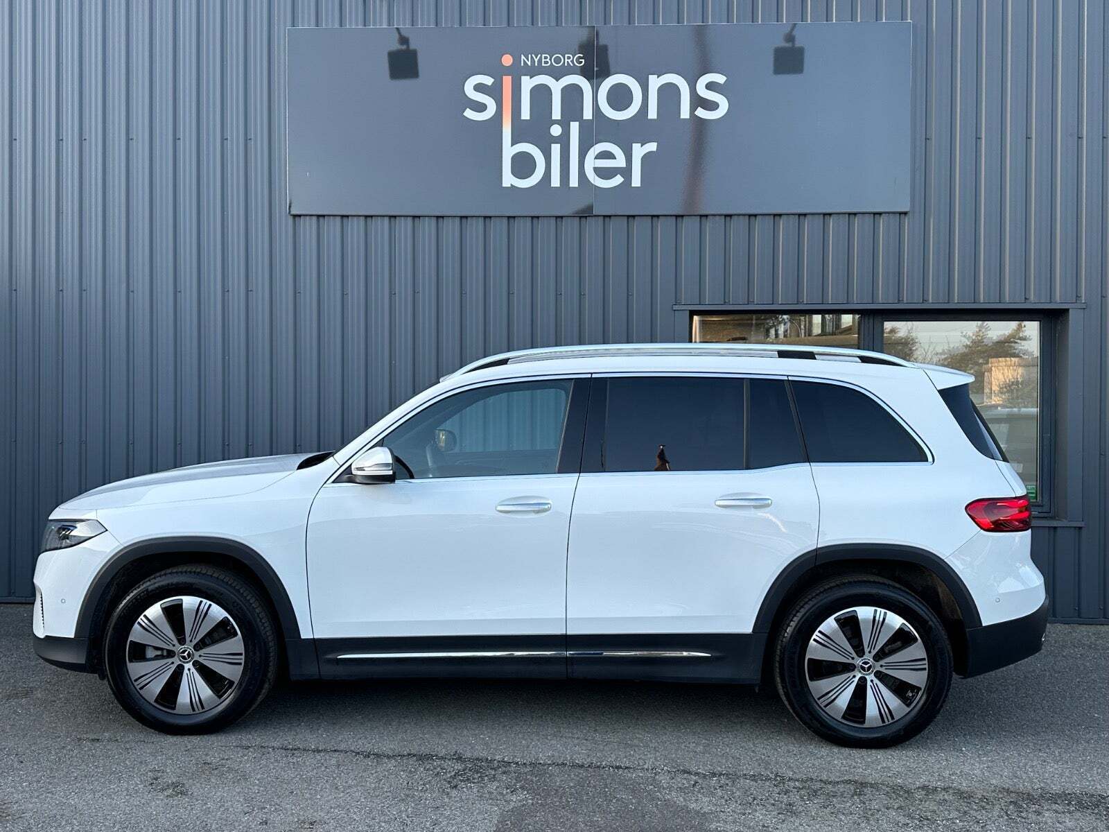 Mercedes EQB300 Progressive Advance Plus 4Matic 7prs