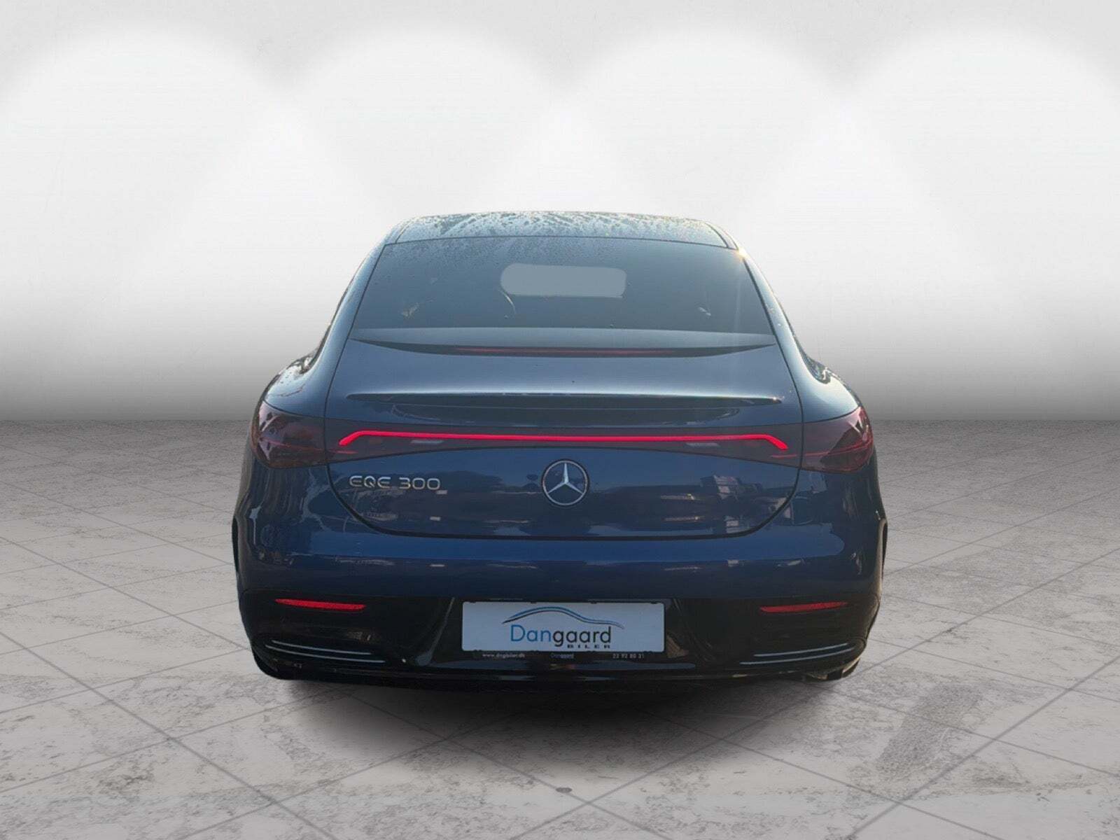 Mercedes EQE300 AMG Line