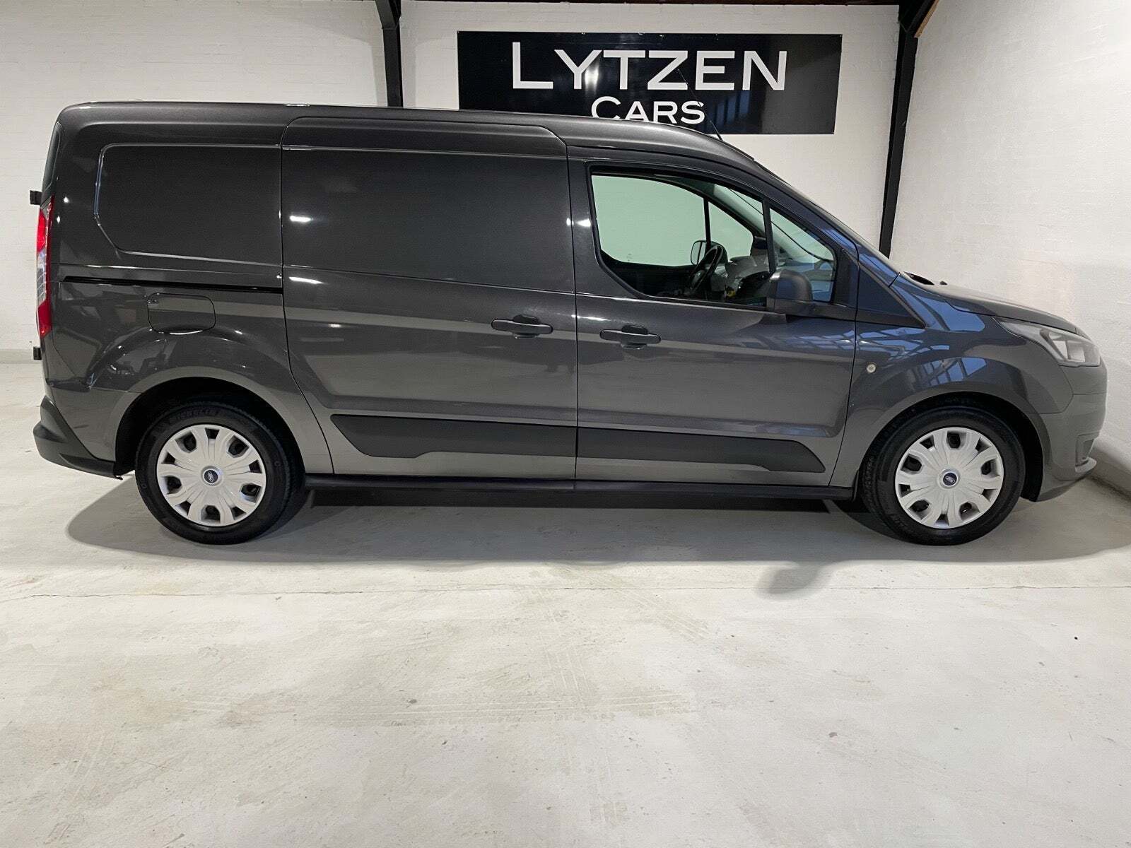 Ford Transit Connect 1,5 EcoBlue Active lang