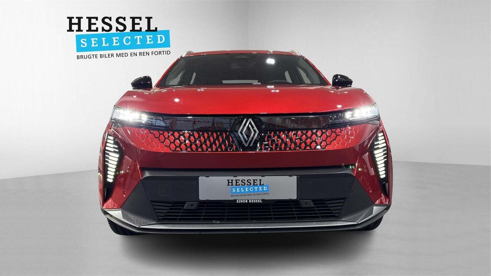 Renault Scenic E-Tech 87 Iconic