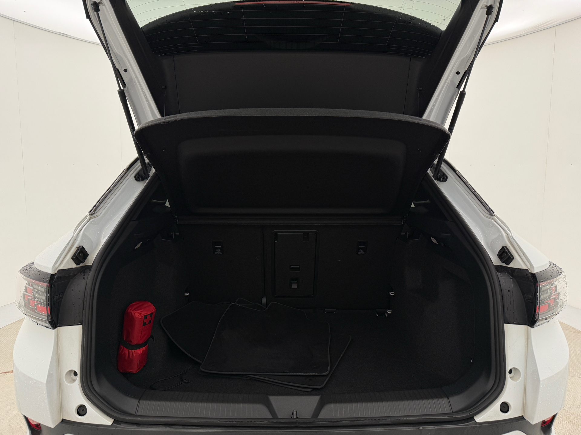 Hvid VW ID.4 fra 2023