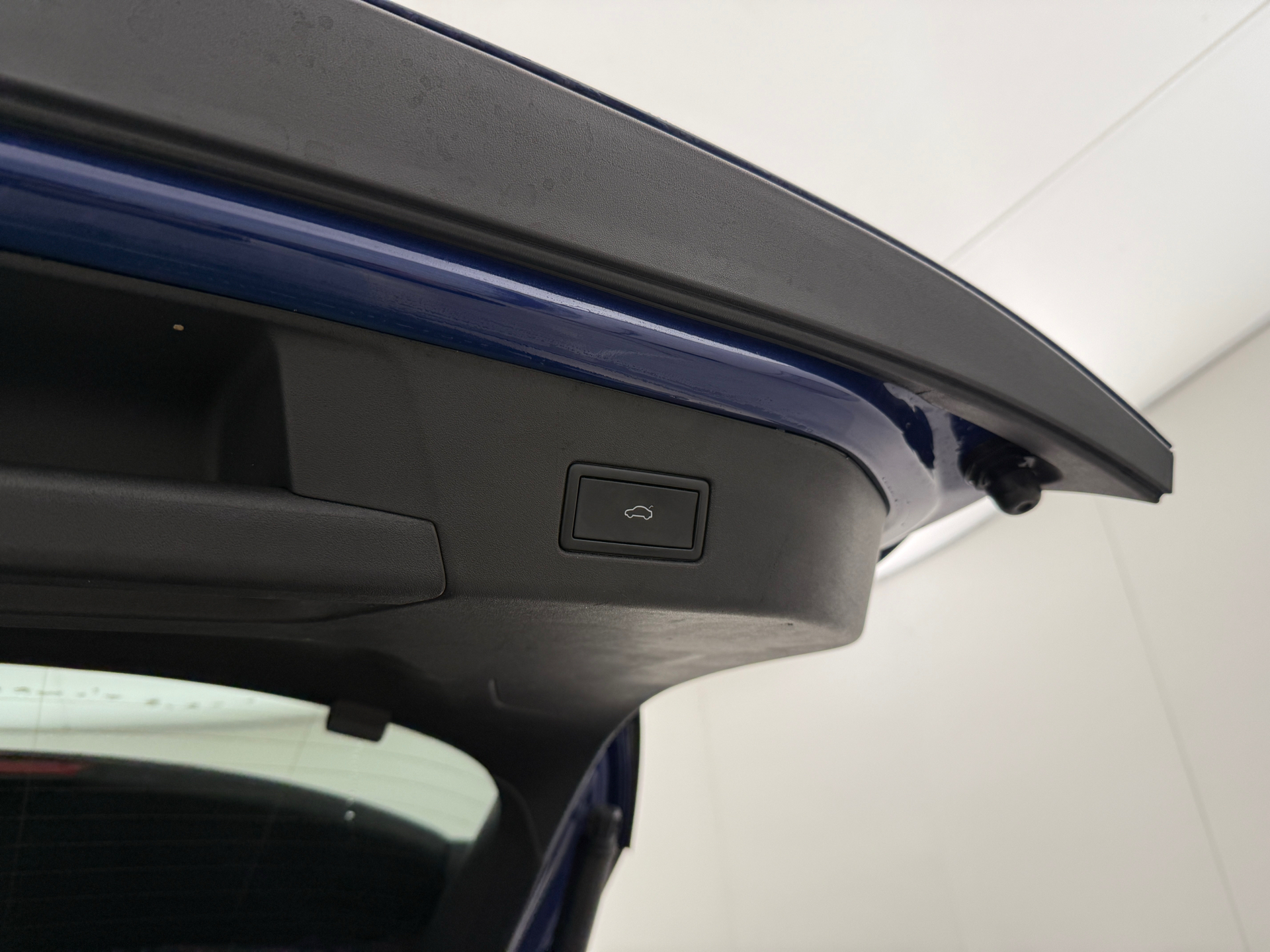 Blå VW ID.4 fra 2021