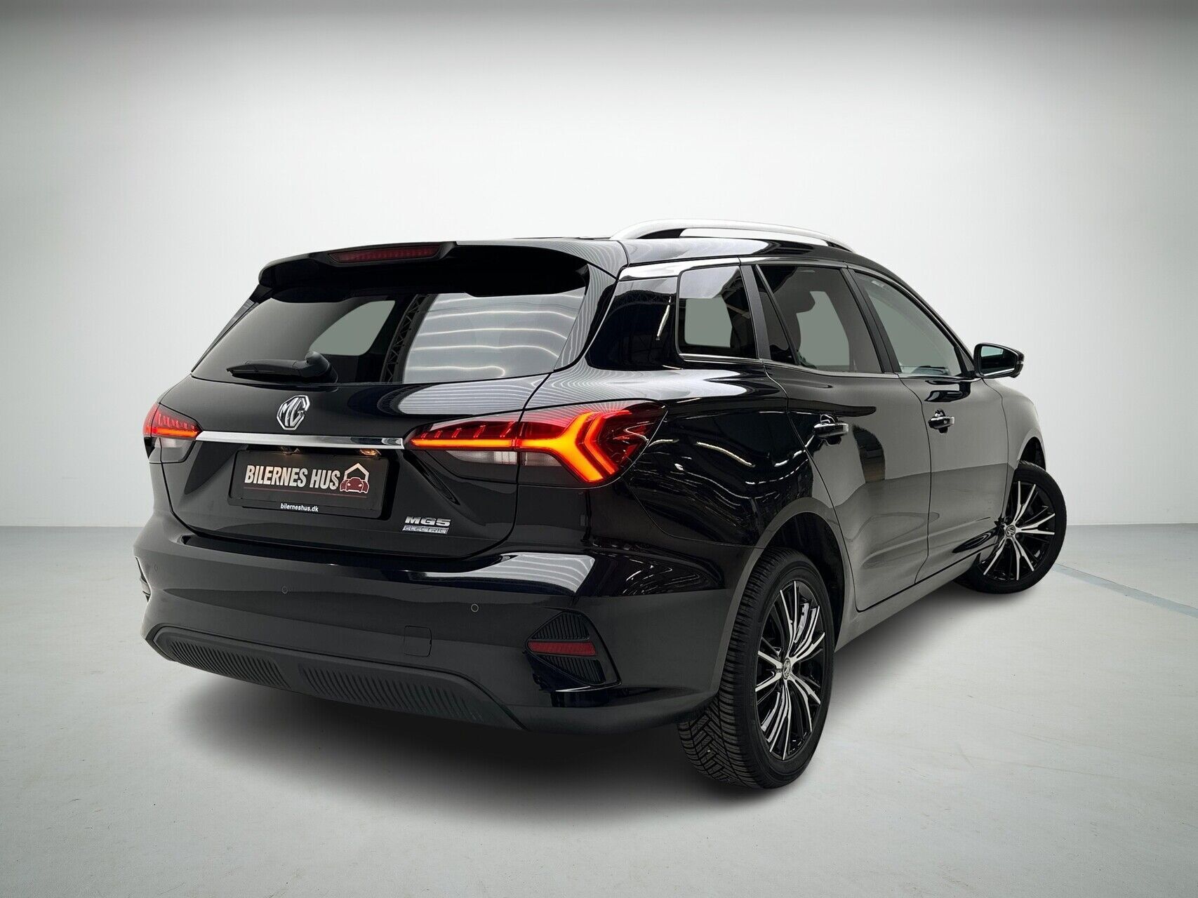 MG MG5 Electric EL Luxury 156HK Stc Aut.